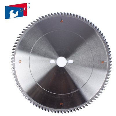 China Mental Aluminum 72T TCT Saw Blade High Heat Resistance With Sharp Teeth supplier